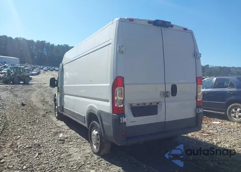 2015 Ram Promaster 2500 High Roof z USA, uszkodzony, nr VIN 3C6TRVDDXFE506066